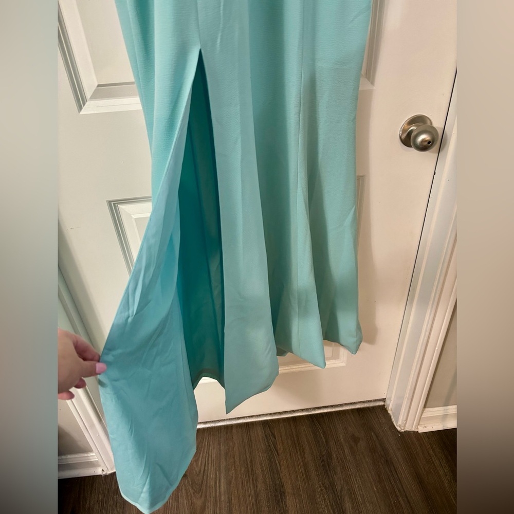 Dress the Population Iris Gown in Tranquil Blue - Picture 3 of 12